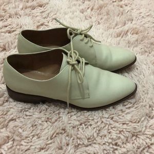 Madewell Oxford shoes only worn a couple times